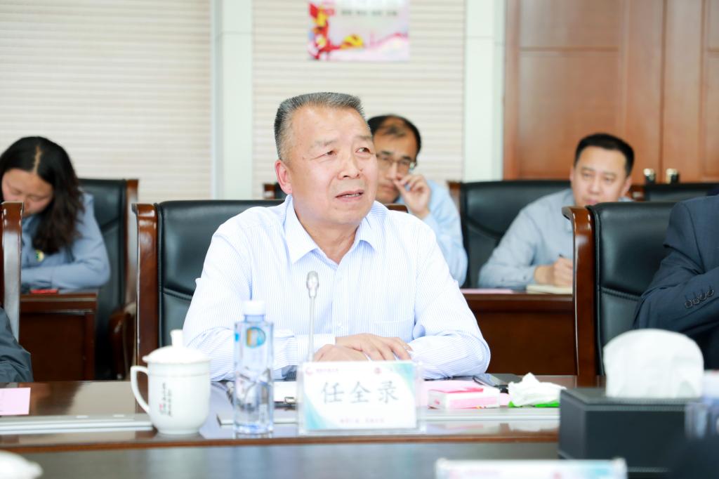 具有相对独立办学自主权的本科层次新型
